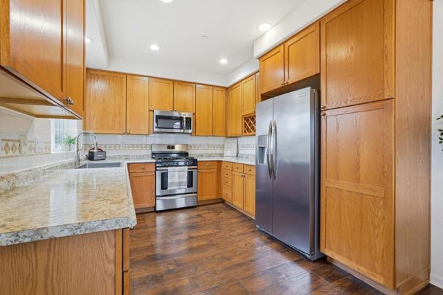 568 Altino Boulevard, San Jose CA: https://media.crmls.org/mediaz/2a09485f-66d8-4acc-8cbc-7b9201902526.jpg