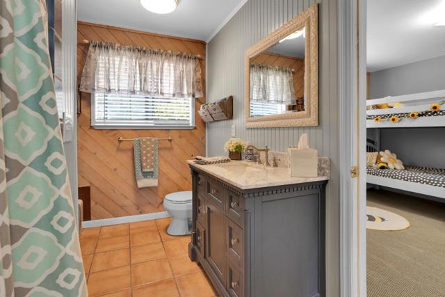 3225 Hillman Lane, Royal Oaks CA: https://media.crmls.org/mediaz/2a0971d2-6d67-4c08-ab6b-e25df71de20b.jpg