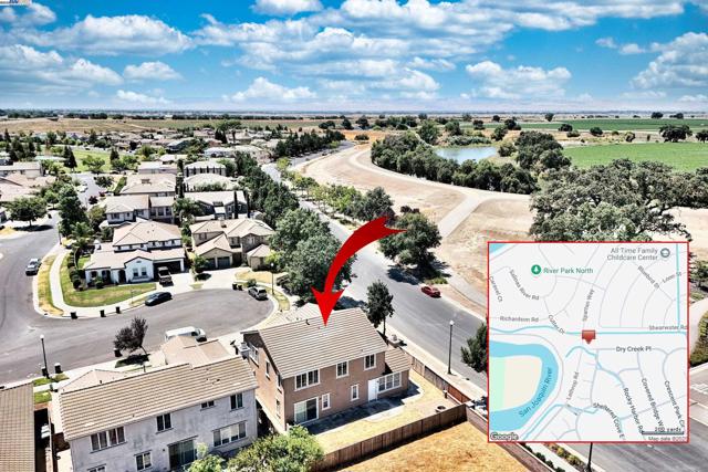 1069 Dry Creek Ct, Lathrop CA: https://media.crmls.org/mediaz/2a0b6161-eb8a-4111-b7ad-e2f97201da7b.jpg