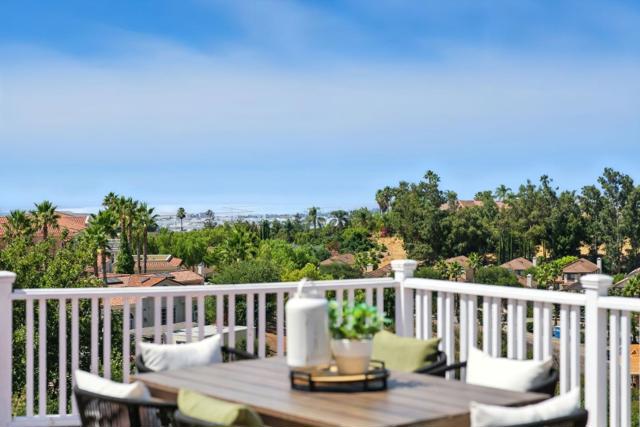 44989 Vista Del Sol, Fremont CA: https://media.crmls.org/mediaz/2a0bb0dc-0847-46d4-a5ae-ecb8f17a99dd.jpg