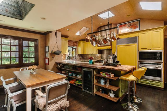 Detail Gallery Image 13 of 48 For 4953 Alta Canyada Rd, La Canada Flintridge,  CA 91011 - 4 Beds | 3/1 Baths