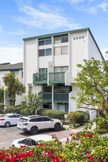 4060 Huerfano Ave, San Diego CA: https://media.crmls.org/mediaz/2a0dbe69-dba6-49ff-8c89-60157489228e.jpg