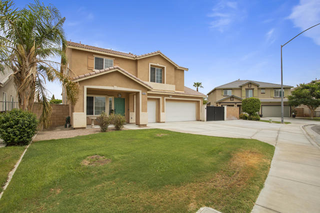 Image 2 of 33 For 83684 San Mateo Avenue