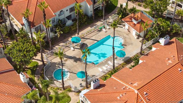 9302 Twin Trails Dr, San Diego CA: https://media.crmls.org/mediaz/2a0e5504-efbc-4498-b715-adcd817bc6b5.jpg