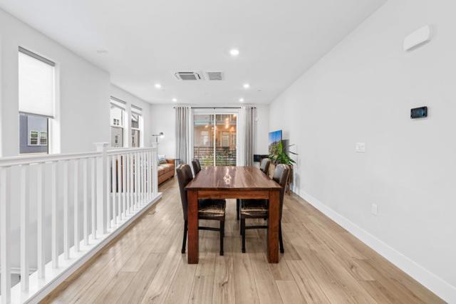 581 Yale Way, San Jose CA: https://media.crmls.org/mediaz/2a0f58f0-f3c1-4665-a1ba-ad2307f54de3.jpg