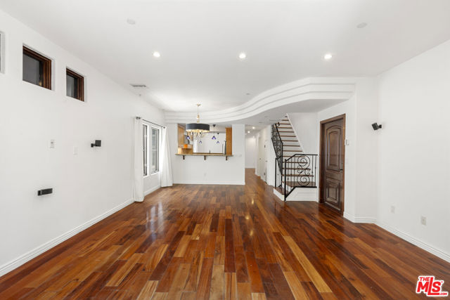 744 North Alfred Street, 104 photo 10