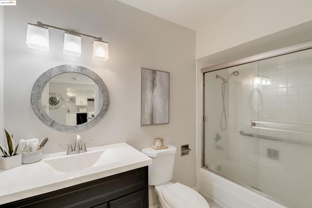 1405 Ptarmigan Dr, Walnut Creek CA: https://media.crmls.org/mediaz/2a102448-c6aa-4dc8-b964-772f2527ab7a.jpg