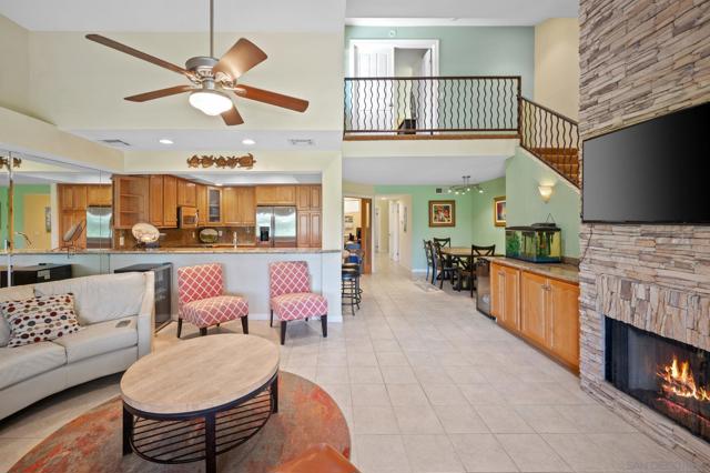 77881 N Woodhaven Dr, Palm Desert CA: https://media.crmls.org/mediaz/2a1062c1-07fc-498a-9f9e-d9f41c70f9f9.jpg