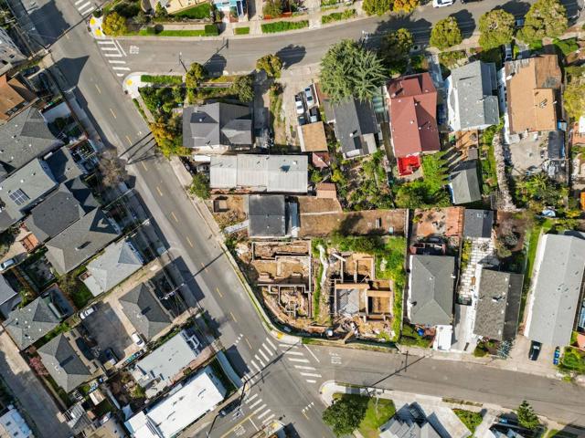 2523 23rd Avenue, Oakland CA: https://media.crmls.org/mediaz/2a10e7d0-fd60-4d45-8997-99ef2badb29c.jpg