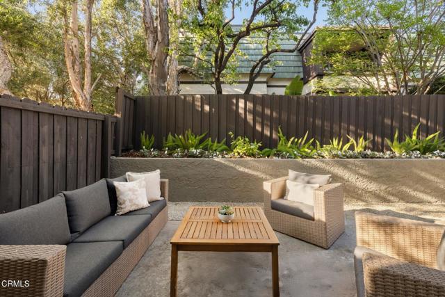 Detail Gallery Image 20 of 30 For 885 S Orange Grove Bld #23,  Pasadena,  CA 91105 - 2 Beds | 2 Baths