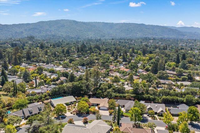 249 Montclair Road, Los Gatos CA: https://media.crmls.org/mediaz/2a11237c-c934-43f5-869d-6dbfe6c5313e.jpg
