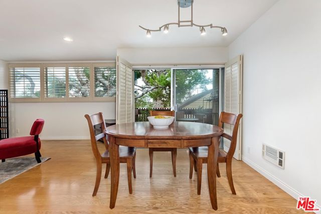 5950 Canterbury Drive, C304 photo 6