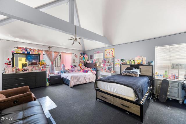 14134 Orizaba Avenue, Paramount CA: https://media.crmls.org/mediaz/2a1359e8-142e-4f0c-bb67-6f2e60169c48.jpg