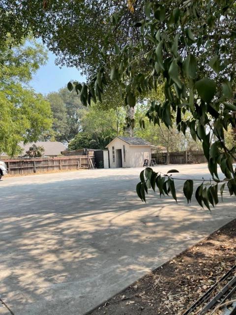 2224 Roanoke Avenue, Sacramento CA: https://media.crmls.org/mediaz/2a14e1c7-d871-41fb-aaf7-fb1d8e5e9613.jpg
