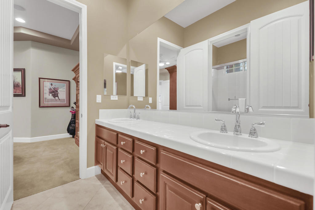 MLS #219138703DA image #11