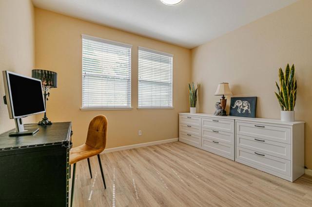 4224 Indigo Oak Court, San Jose CA: https://media.crmls.org/mediaz/2a164ab4-f4a6-4f96-9369-e2d37f05fcaa.jpg