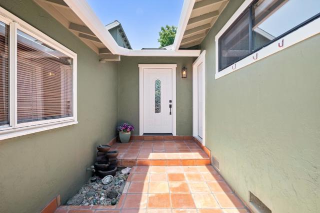 2544 Glenrio Drive, San Jose CA: https://media.crmls.org/mediaz/2a170c31-0068-45ac-b24c-a5991306cc4c.jpg