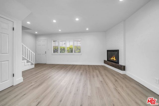 938 16TH Street, 1 photo 5