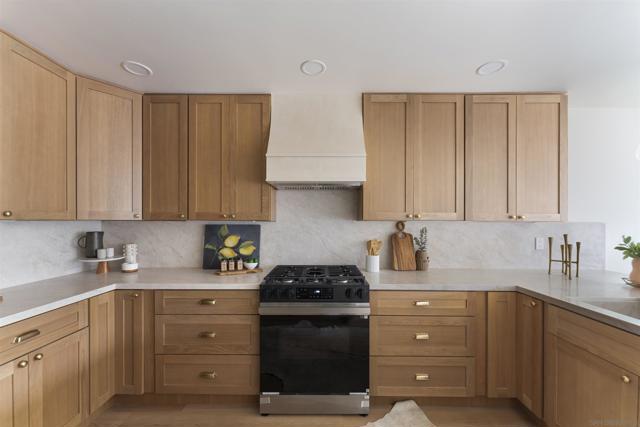 1663 Puterbaugh St, San Diego CA: https://media.crmls.org/mediaz/2a182a23-42f2-45ca-b46d-50429dc6b5f7.jpg
