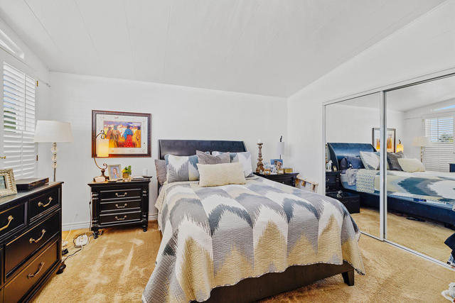 38250 Azalea Drive, Palm Desert CA: https://media.crmls.org/mediaz/2a186231-9f94-4fd4-8f68-722338355e4f.jpg