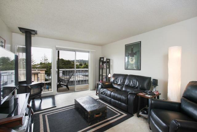 2200 Village Court, Belmont CA: https://media.crmls.org/mediaz/2a18f1ea-8850-4b42-9c53-7c394b0affbb.jpg