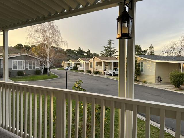 177 Chateau La Salle Drive, San Jose CA: https://media.crmls.org/mediaz/2a195563-baab-456b-9d5f-d2b02b2a2c8f.jpg