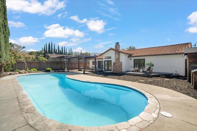 5868 Sentinel Street, San Jose CA: https://media.crmls.org/mediaz/2a1b9248-194e-4a94-96b7-c2b65a733dee.jpg