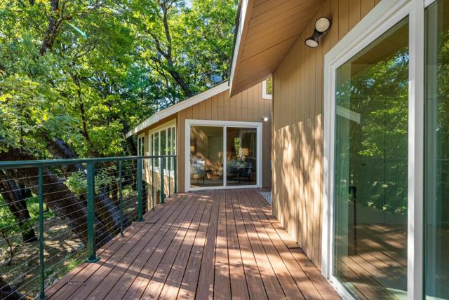 20243 Beatty Ridge Road, Los Gatos CA: https://media.crmls.org/mediaz/2a1e6fe4-0cfc-44d1-b1cc-e8da3d173a6f.jpg