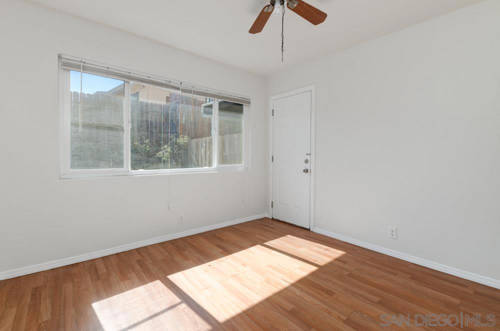 MLS #250034753SD image #23