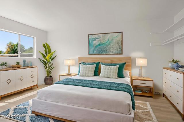 307 Lark Ellen Avenue, Ojai CA: https://media.crmls.org/mediaz/2a21b574-8eb6-43ae-8548-a6c9706cfcea.jpg