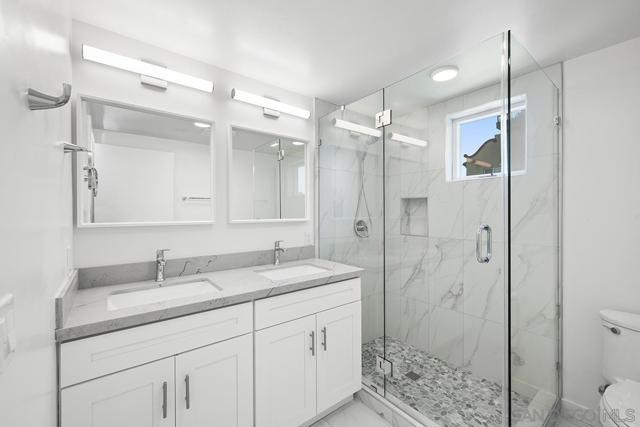 4004 Ohio St #2, San Diego CA: https://media.crmls.org/mediaz/2a2385f6-f24b-40c7-bc77-2ff1d5e74783.jpg