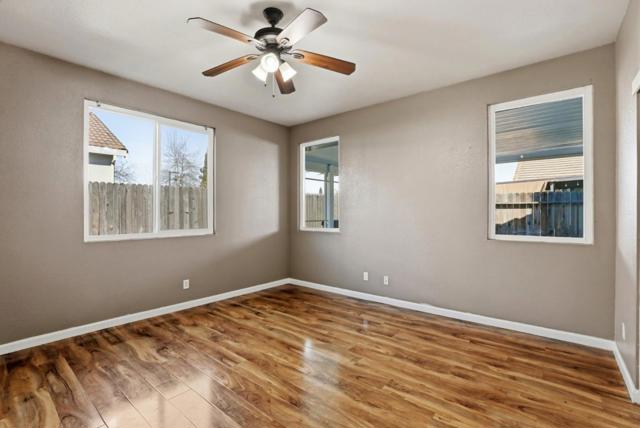 Image 23 of 35 For 8506 Tambor Way