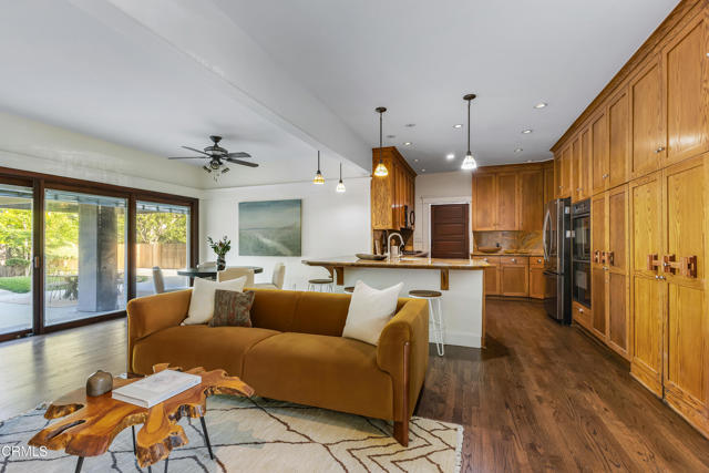 1954 Primrose Avenue, South Pasadena CA: https://media.crmls.org/mediaz/2a238ac7-094e-4d70-bc07-0af921628eea.jpg