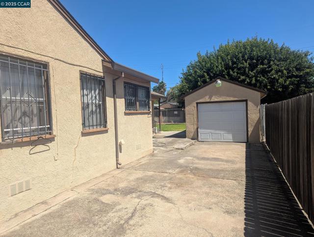 3620 Ivy, Sacramento CA: https://media.crmls.org/mediaz/2a2425fa-cf80-47f2-b636-f0351268deeb.jpg