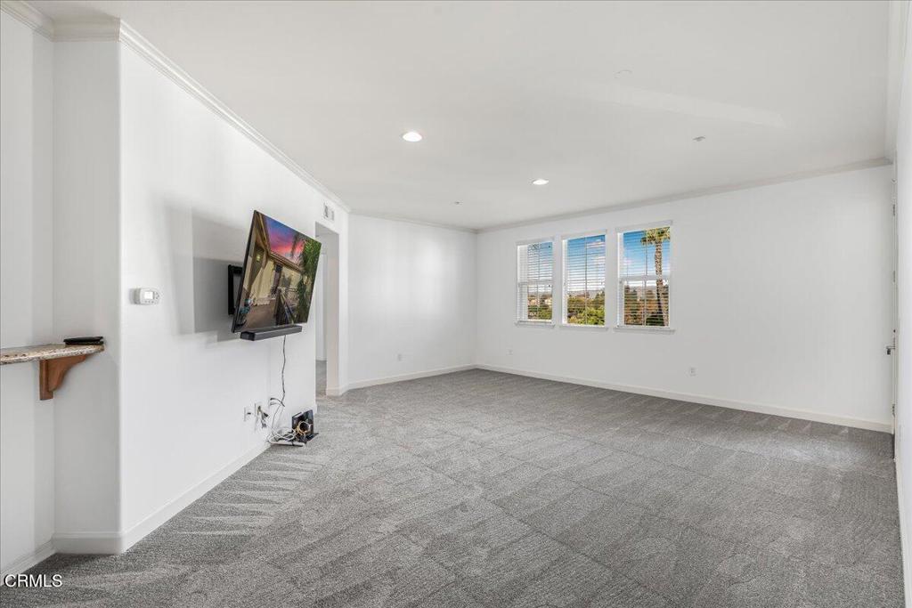 MLS #V1-33602 image #4