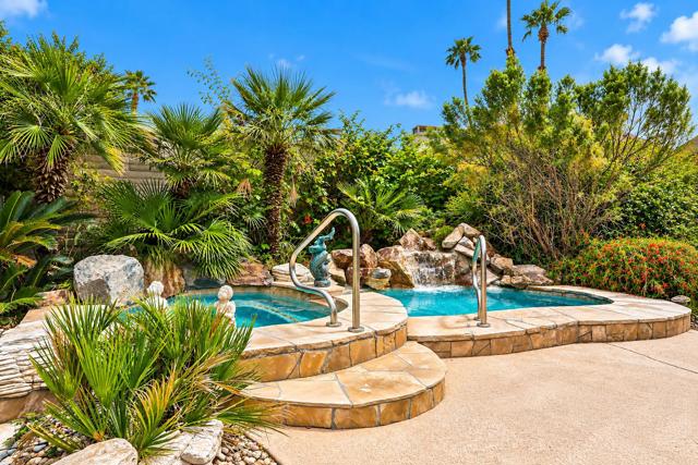 139 Blue River Drive, Palm Desert, CA 92211