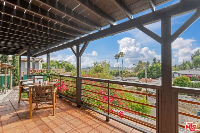 5318 Raber Street, Los Angeles CA: https://media.crmls.org/mediaz/2a26c131-3f68-4b8b-9f2b-f861bd1593eb.jpg