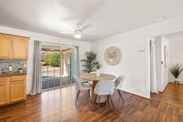 42245 Kansas Street, Palm Desert CA: https://media.crmls.org/mediaz/2a26eef6-77ce-4a08-a519-5140e455bd19.jpg