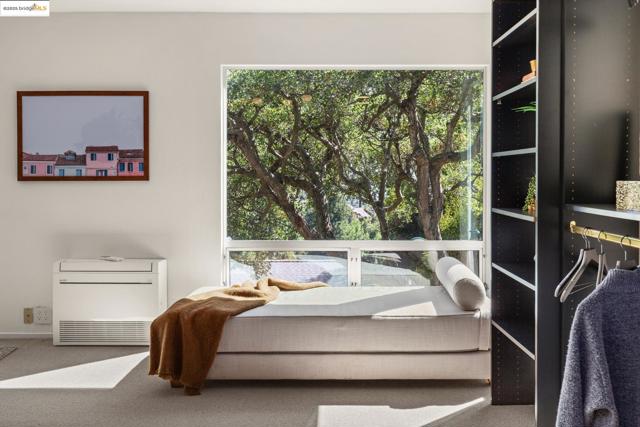 1148 Cragmont Ave, Berkeley CA: https://media.crmls.org/mediaz/2a26f4c3-a635-4c2b-b87f-6f56154e7877.jpg