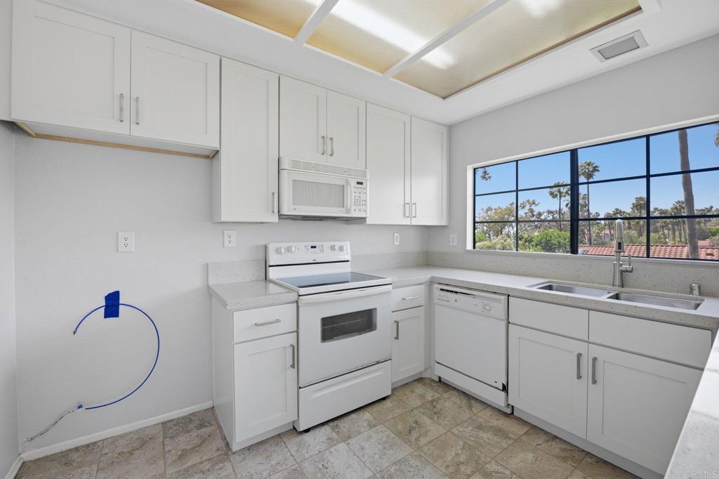 3140 Arroyo - photo 4