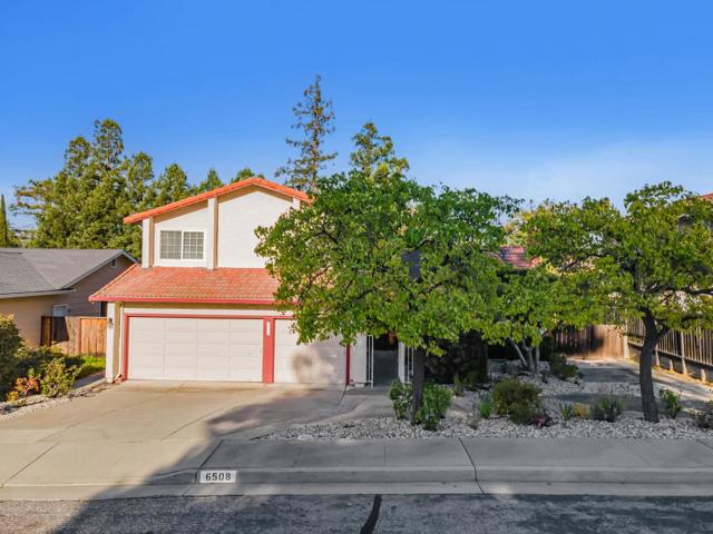 6508 Circle Hill Drive, San Jose CA: https://media.crmls.org/mediaz/2a281f8c-46be-4c80-8f9c-423b618080d0.jpg