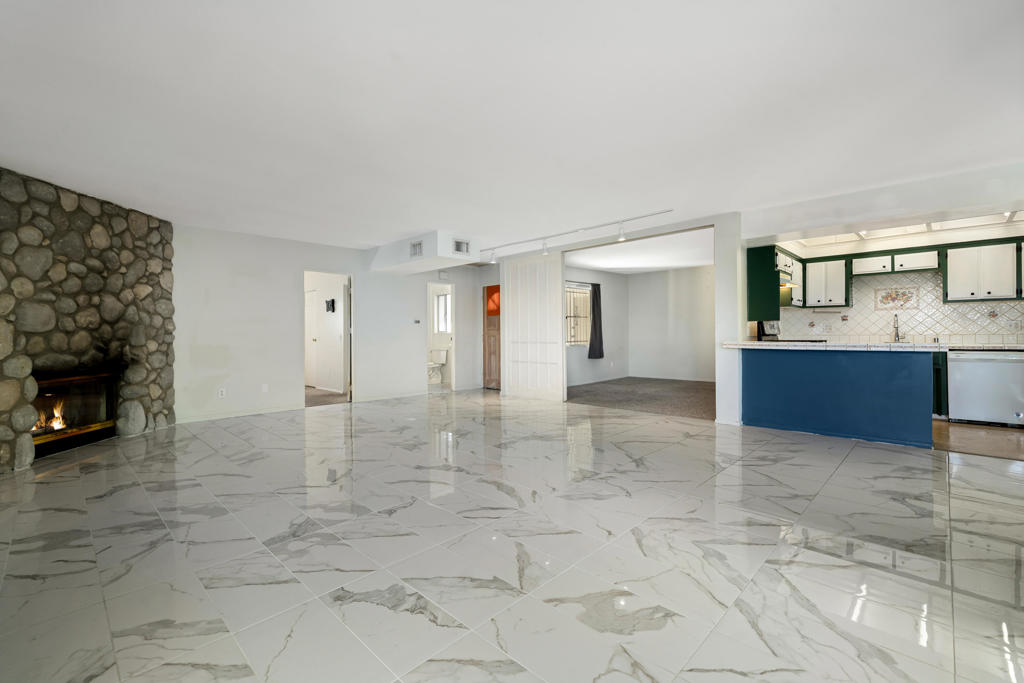 MLS #219139106DA image #4