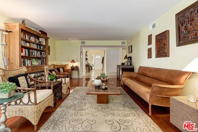 Drew Fenton | 17173 Avenida De Santa Ynez Pacific Palisades CA | MLS: 7500114 Drew Fenton | 17173 Avenida De Santa Ynez Pacific Palisades CA | MLS: 7500114