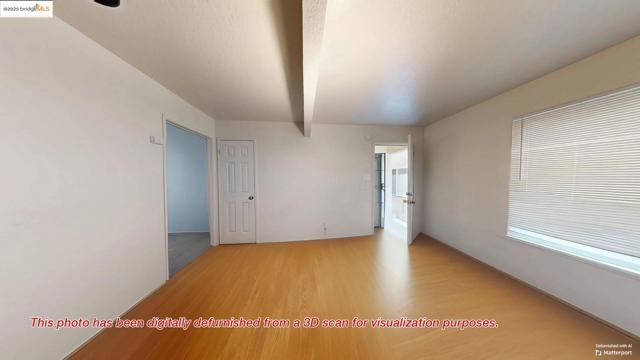 1259 Carrison St, Berkeley CA: https://media.crmls.org/mediaz/2a29dac1-f61c-4428-ae00-e9154a84eecc.jpg
