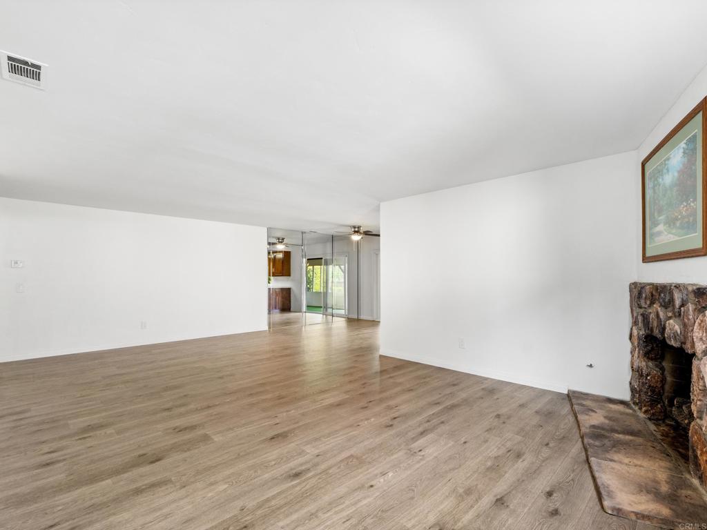 1634 Boyle Avenue - photo 9