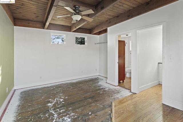 Image 20 of 46 For 2703 Mathews St