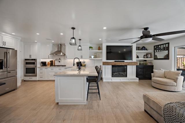 1231 Westward Drive, Hollister CA: https://media.crmls.org/mediaz/2a2ab81f-032e-450a-99e6-8974410c6f40.jpg