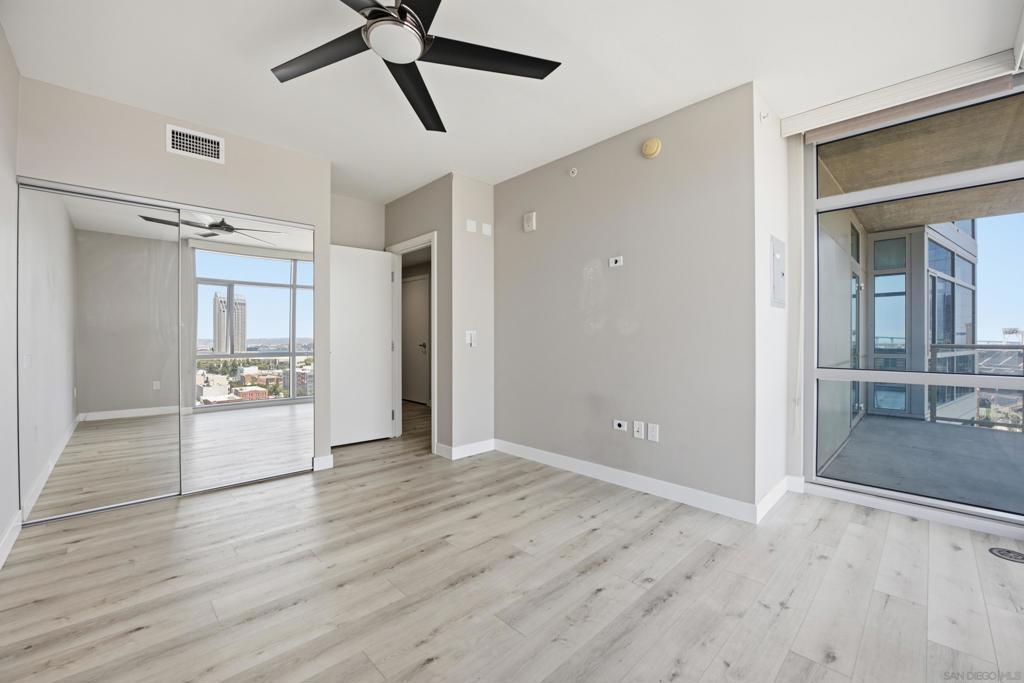 800 The Mark Ln - photo 13