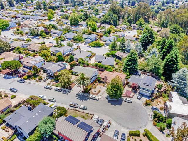 239 Segre Place, Santa Cruz CA: https://media.crmls.org/mediaz/2a2b6c39-e5ee-4a4f-974c-91642e70110b.jpg