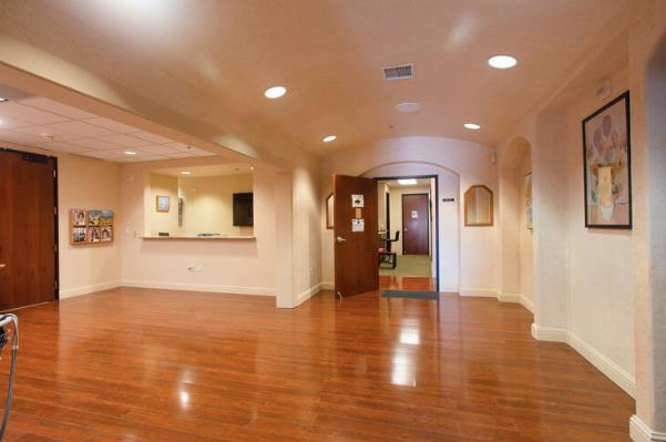Image 3 of 19 For 10 Harris Court 1a-2a2b